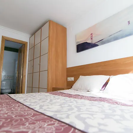 Centro Cuarto Real Apartment *